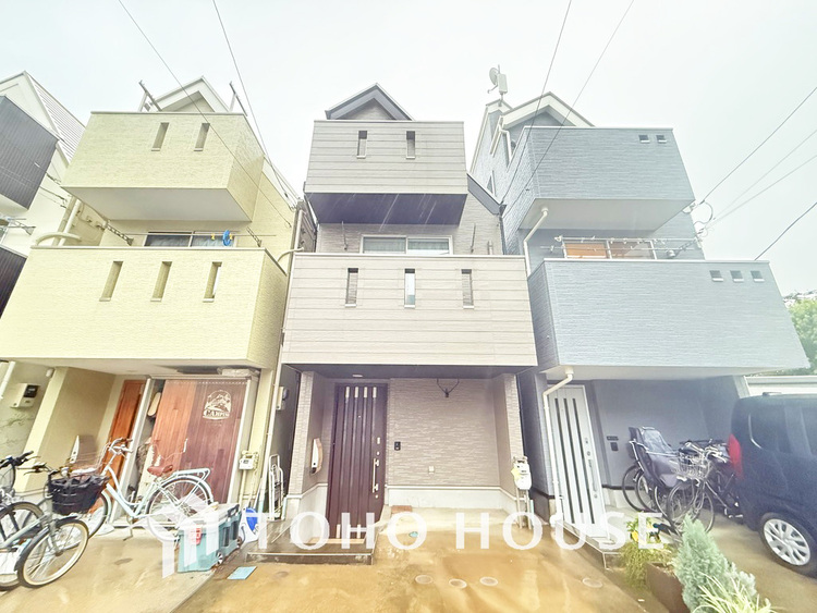 外観 〜新規リフォーム済戸建て〜設備充実〜スーパーやコンビニなど周辺環境充実〜