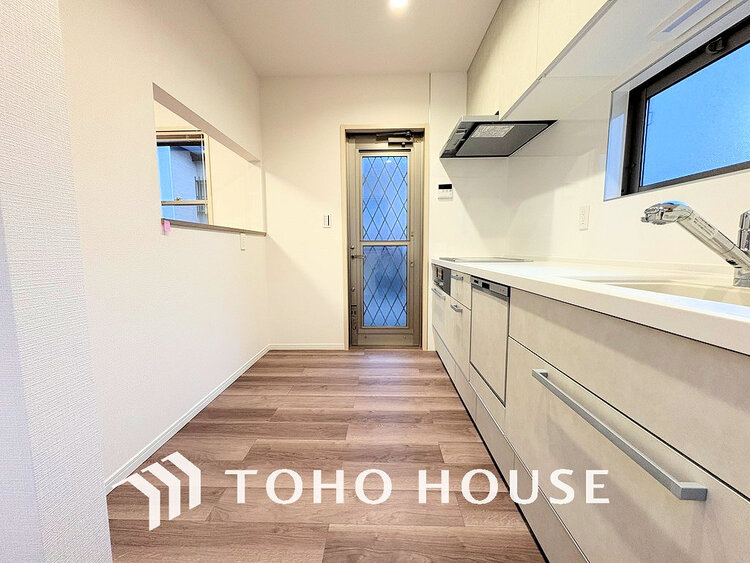 キッチン デザインと機能性を兼ね備えたシステムキッチン