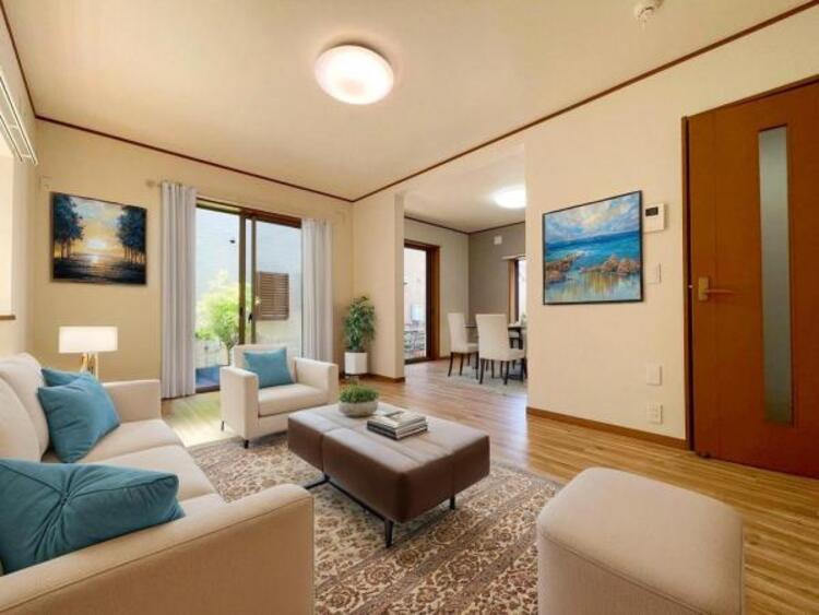 居間 お気軽にお問い合わせください。