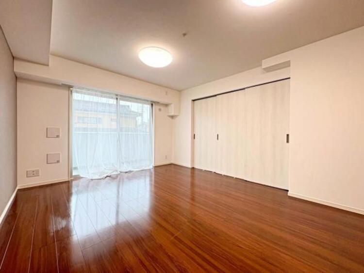 居間 【2025年4月撮影】