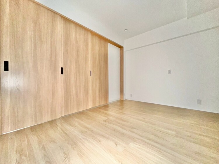 居間 飾り過ぎないシンプルな内装と偏り過ぎないデザインで統一しました。