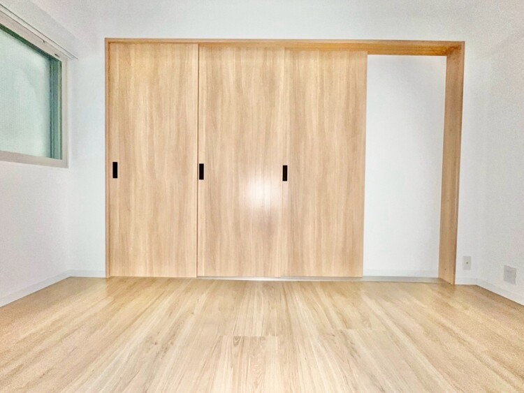 居間 快適に過ごす毎日を求めて、暮らしの中でご自身の「マイホーム」に創り上げてください。