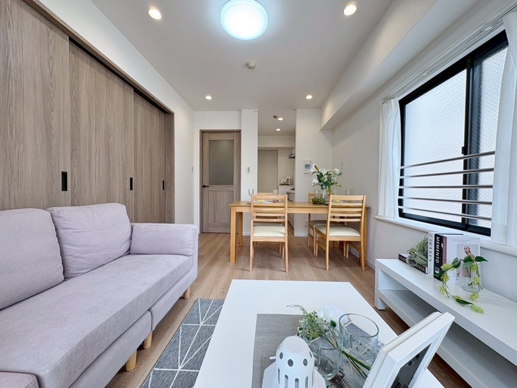 外観 居心地の良い空気感は、暮らしのステージを彩り、心からのやすらぎと満足感を与えてくれます。