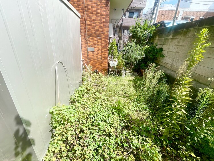 その他 朝の澄んだ空気や、夕方に吹く清々しい風を感じられるバルコニー。