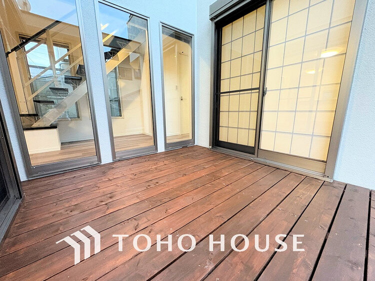 その他 お子様を遊ばせたり等、使い方様々のウッドデッキ