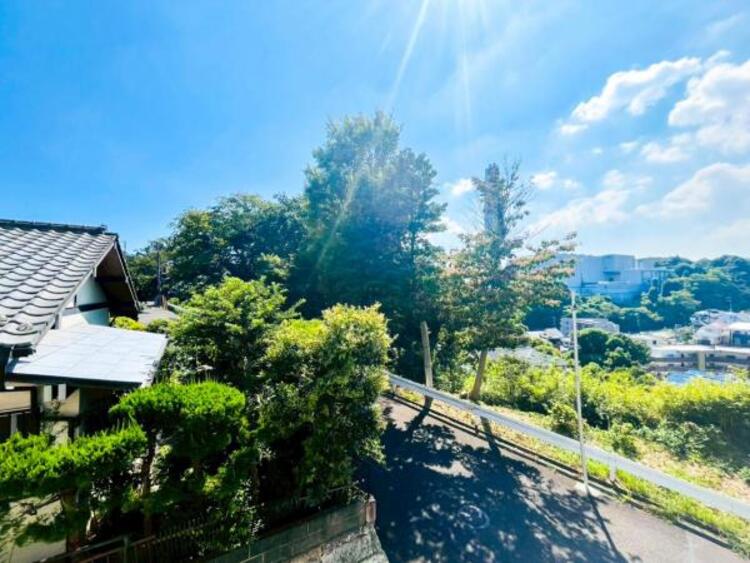 その他 太陽の光と爽やかな風でお洗濯物は気持ちいいです。 