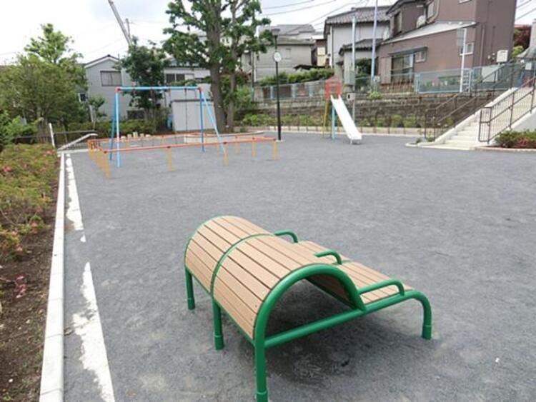 周辺 藤棚町二丁目公園まで約240ｍ