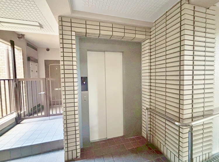 その他 エレベーターの管理も、きちんと行き届いてます。