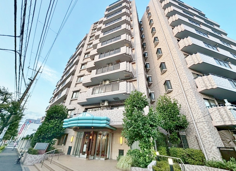 外観 資料には掲載していない情報が、現地にはたくさんあります。是非一度、現地をご確認ください。