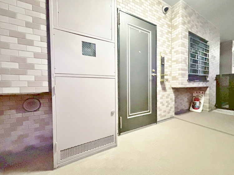 玄関 玄関を開ければ、そこは安らぎのご自宅。