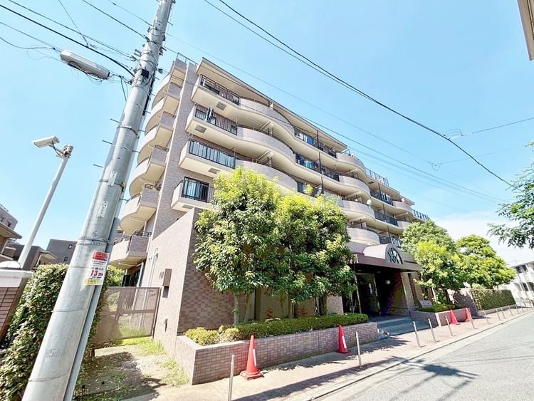 外観 資料には掲載していない情報が、現地にはたくさんあります。是非一度、現地をご確認ください。