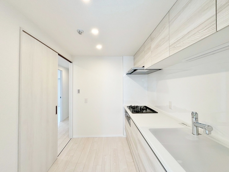 キッチン 洗練されたスタイリッシュなデザイン性と使いやすさを備えた仕様。