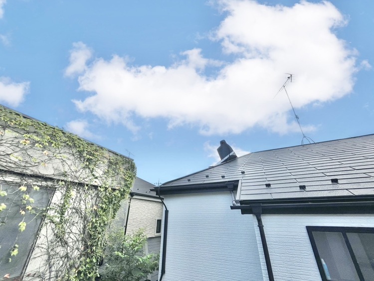 バルコニー 頬をなでる、優しい風を感じることが出来ます。