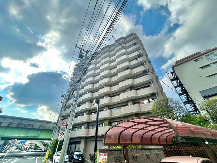 外観 ライフプランニングからローンまで、一貫してご説明させていただきます。お気軽にお問い合わせくださいませ。