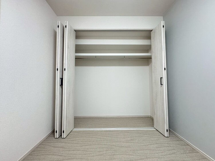 その他 家電やスーツケース、ストック品など何でも片付く嬉しい空間です。