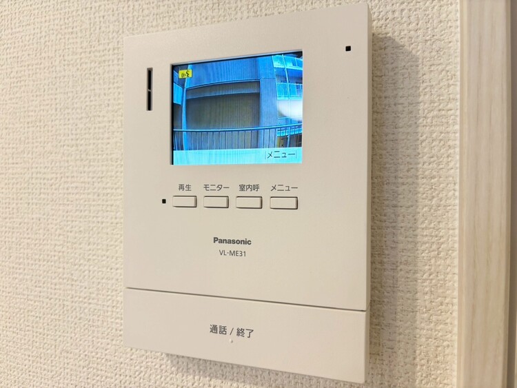 その他 誰が来てもわかる様にモニター付きインターホンを設置。