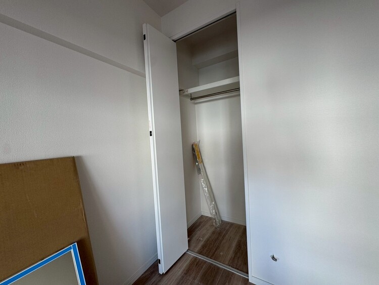 その他 収納スペースが付いていて、お部屋を広く使っていただけます。