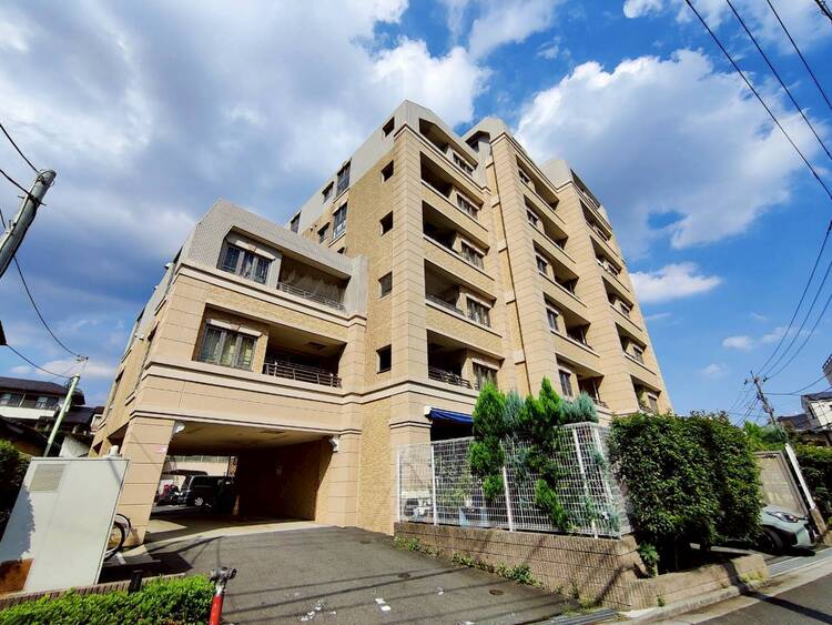 外観 飽きのこないシンプルモダンな外観です。