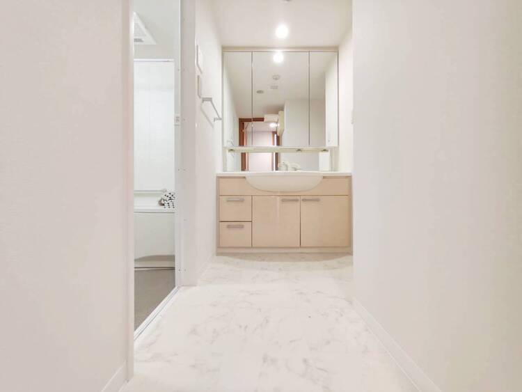 洗面 十分な広さの脱衣所。