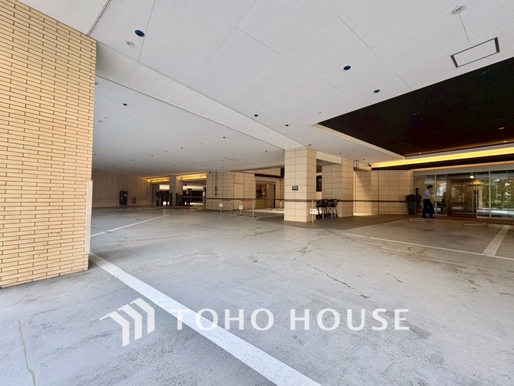 駐車場 【PARKING】◆愛車を◆安全に駐車できる駐車場がございます。