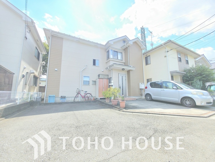 外観 築浅ならではの、新築のように美しい住まいです。最新の設備が整っており、すぐに快適な新生活を始められます。