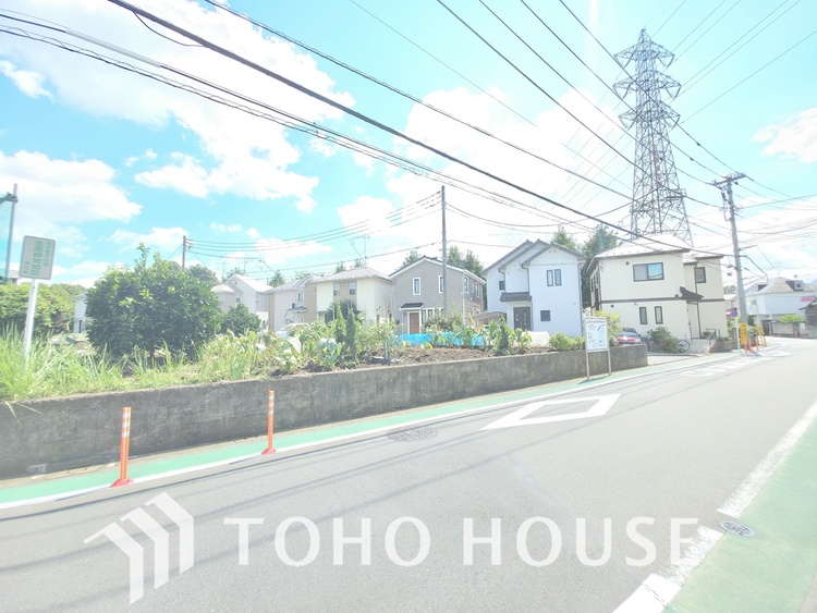 外観 築浅ならではの、新築のように美しい住まいです。最新の設備が整っており、すぐに快適な新生活を始められます。