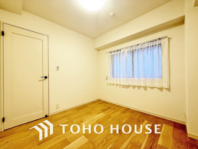 内装 1日の疲れを癒し、心地よく寛げるようゆったりとした広さをしています