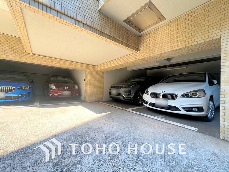 駐車場 駐車場（料金・空き状況はご確認ください）