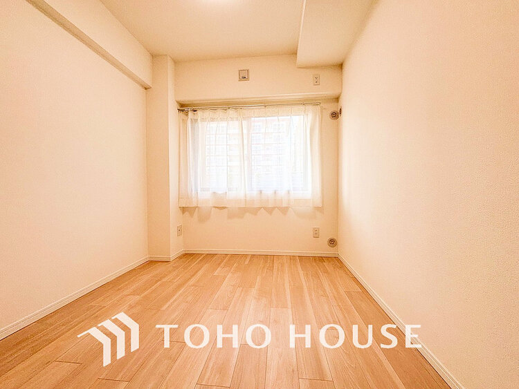 内装 シンプルですっきりとした室内は飽きのこない居心地の良い雰囲気