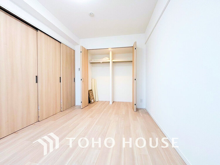 内装 家具の配置のし易い室内です。趣味の部屋としても充分な広さです