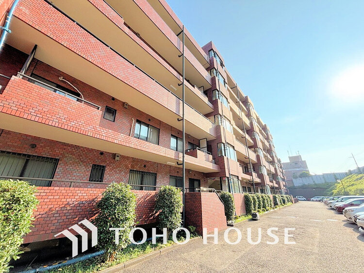 外観 〜「藤が丘」駅徒歩4分の好立地〜たいせつなペットと暮らせるリノベーションマンション〜