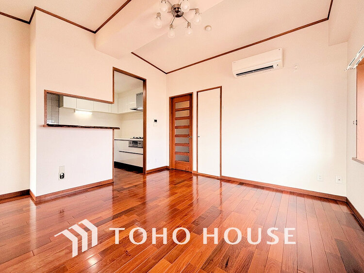 内装 ゆったりとくつろげる上質なリビングダイニングは、あなたの暮らしに価値のある時間を演出してくれます