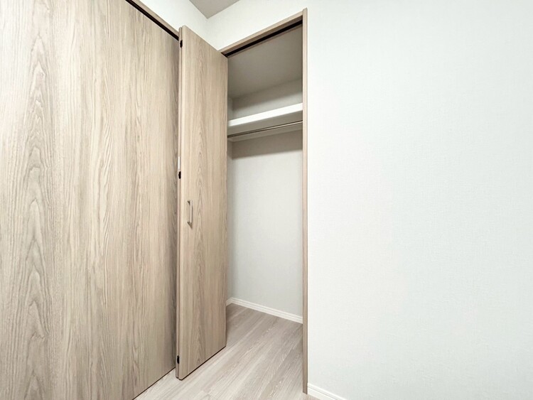 その他 収納スペースが付いていて、お部屋を広く使っていただけます。