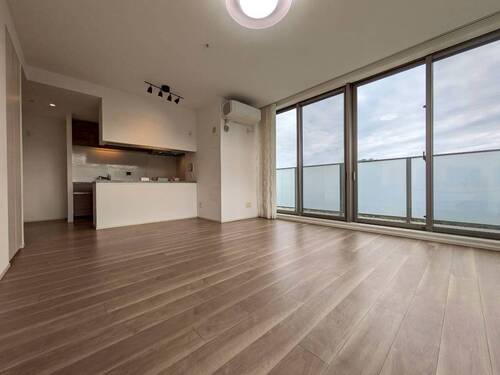 ベイズ　タワー＆ガーデンの物件画像