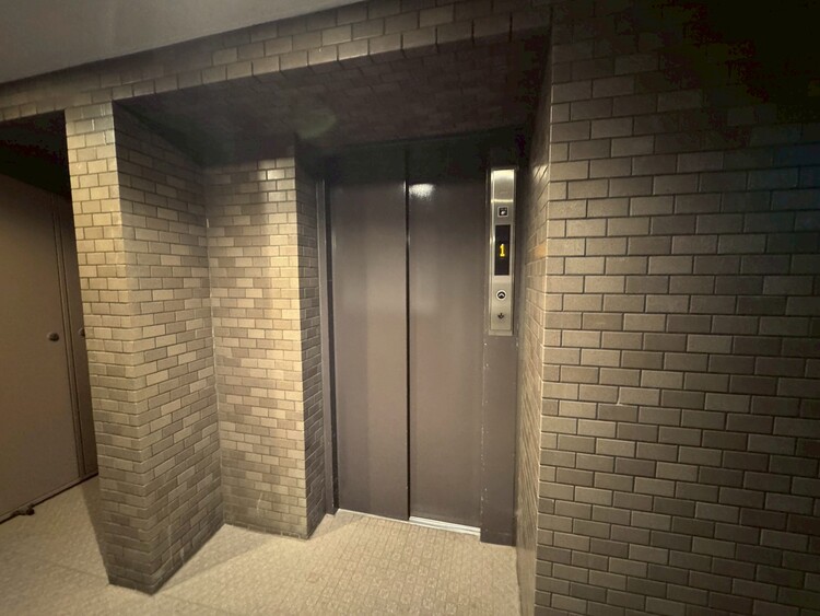 その他 エレベーター完備のため荷物が多くなっても安心。