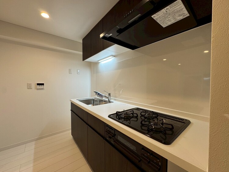 キッチン 開放感のあるキッチンスペース。調理をしながら、会話も弾みそうですね。