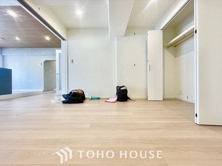 内装 【LIVING】◆simple is best◆無駄のない綺麗なつくりのリビングルームであなただけの暮らしを。