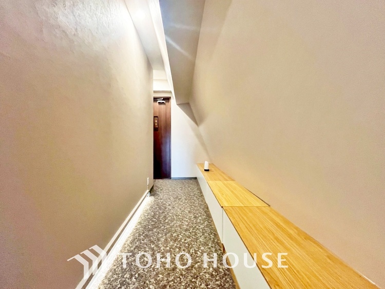 内装 【other room】◆プライベートな時間◆最高な暮らしにはこの空間が必要。家族のふれあいも大切にしつつ、自分の空間も大切にしたい。