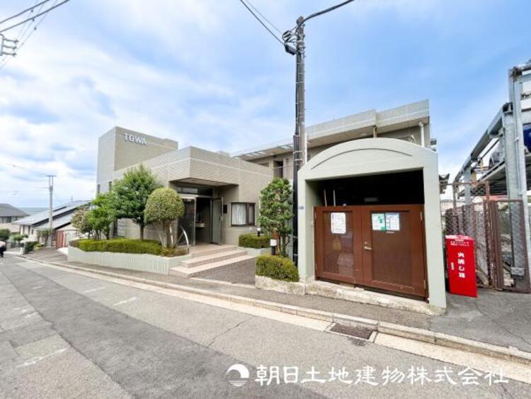 外観 【外観写真】家族の色を映し出す洗練された邸宅は、ずっと輝き続けながらいつしか街の風景に溶け込んでいきます。