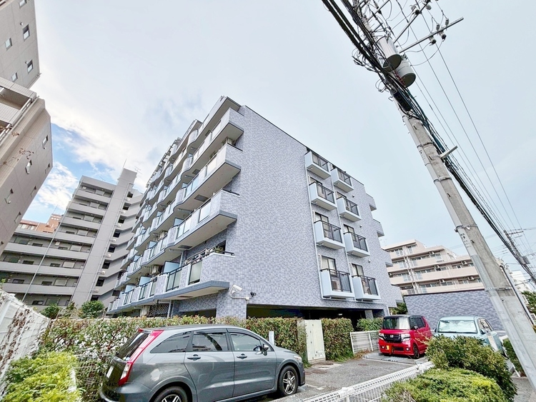 外観 資料には掲載していない情報が、現地にはたくさんあります。是非一度、現地をご確認ください。