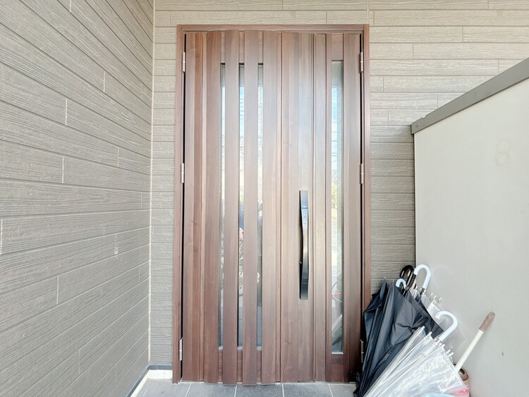 玄関 玄関を開ければ、そこは安らぎのご自宅。