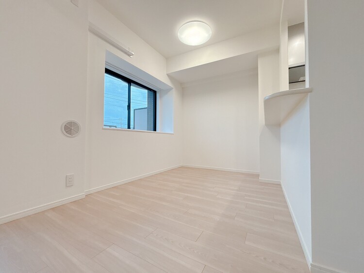 居間 快適に過ごす毎日を求めて、暮らしの中でご自身の「マイホーム」に創り上げて下さい。