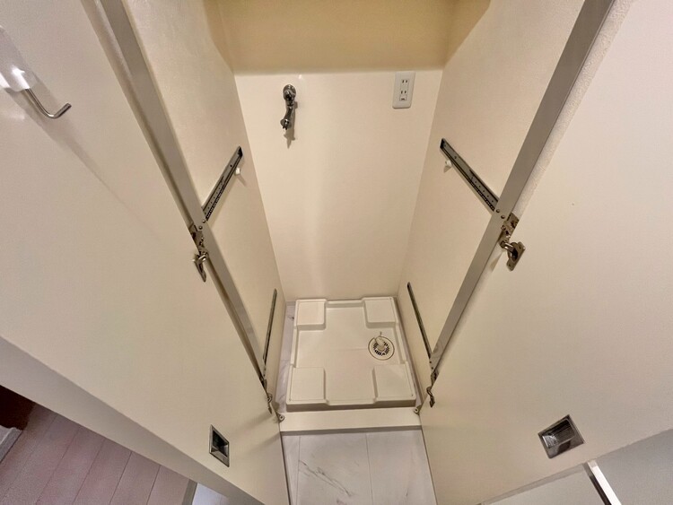 洗面 清潔感と心地よさを重視した、上質感漂うパウダールーム。