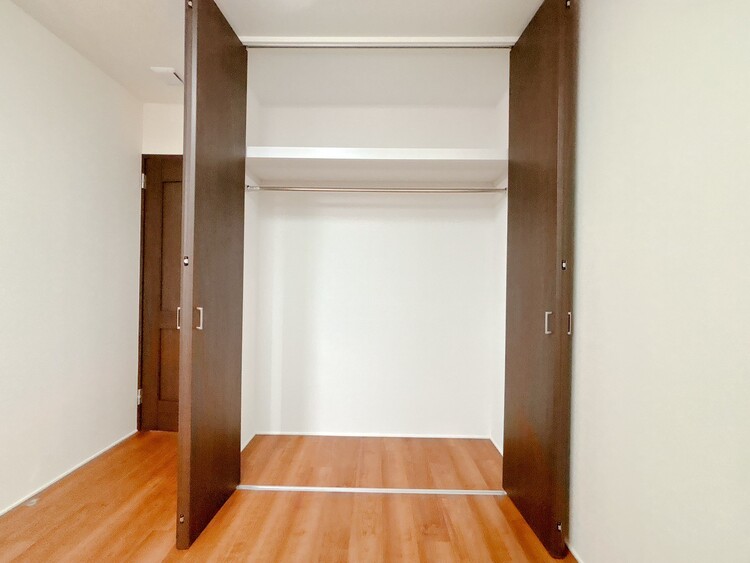 収納 居室にはクローゼットがあり、荷物もスッキリ収納して快適にお過ごしいただけます。