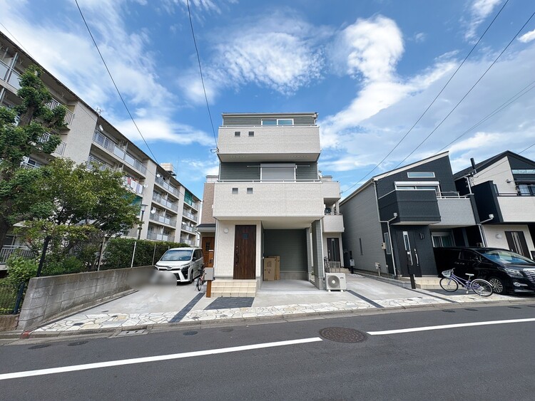 外観 ライフプランニングからローンまで、一貫してご説明させていただきます。お気軽にお問い合わせくださいませ。