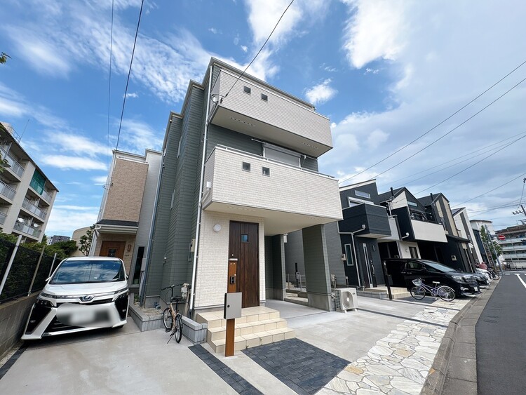 外観 現地に足をお運びいただいた際には、周辺散策などをお勧めいたします。