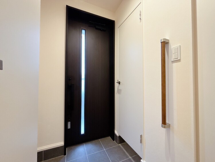 玄関 シューズボックスを完備した玄関です。