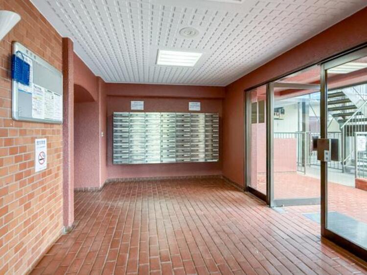 エントランス 管理が行き届いた清潔感のあるエントランス。