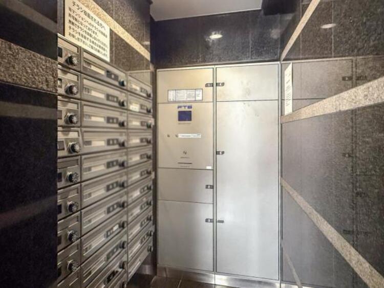 その他 留守になりがちでも安心の宅配ボックス