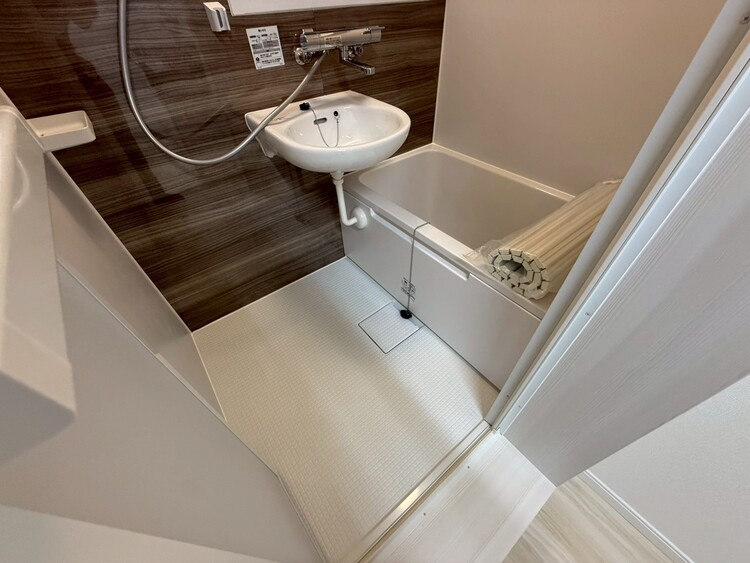 その他 十分な広さの脱衣所。